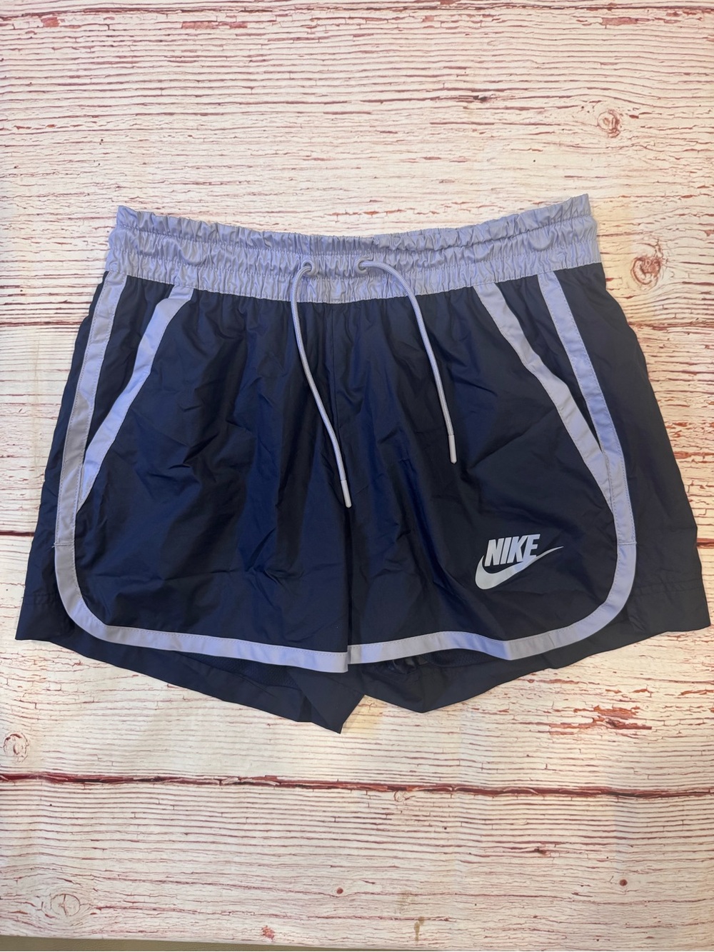 Nike Running Shorts in Navy/Lavender Sz S